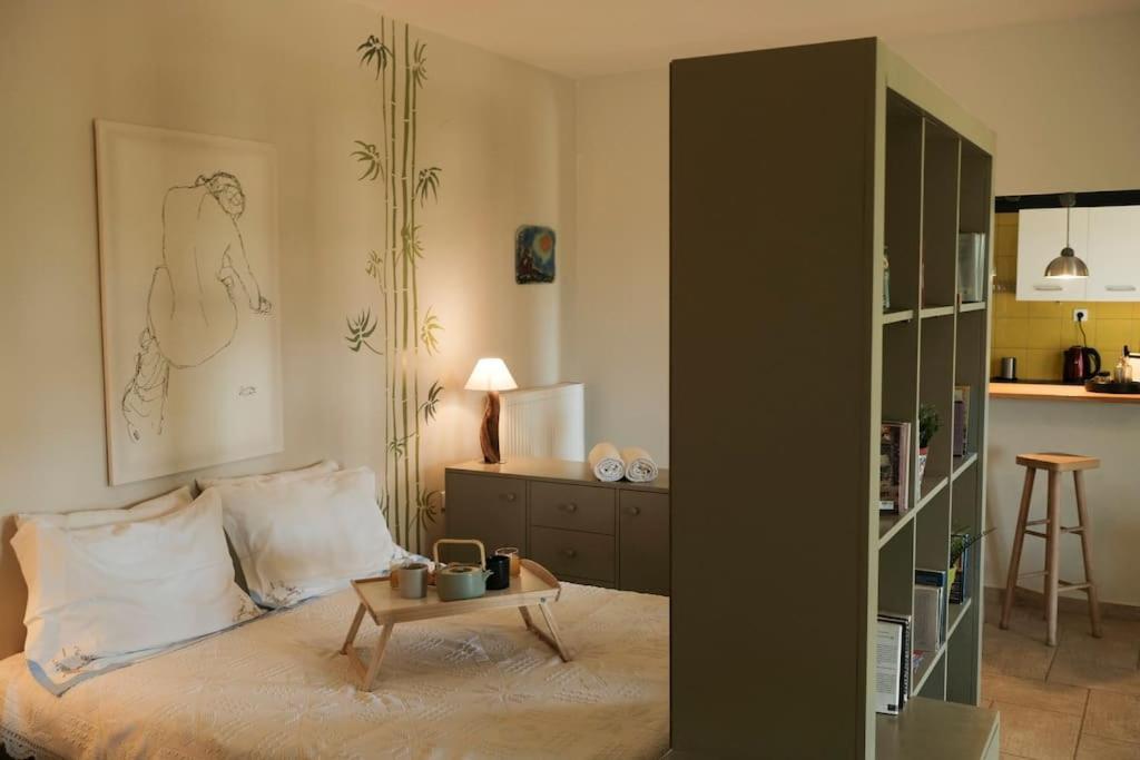 Apartment With Garden In Thessaloniki. Exterior foto